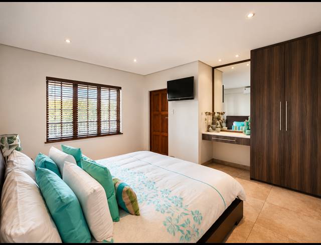 4 BEDROOM TOWNHOUSE FOR SALE IN THREE RIVERS PROPER